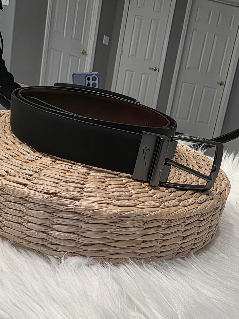 Nike Black Brown Reversible Faux Leather  Belt with Gunmetal Buckle 46 Inch